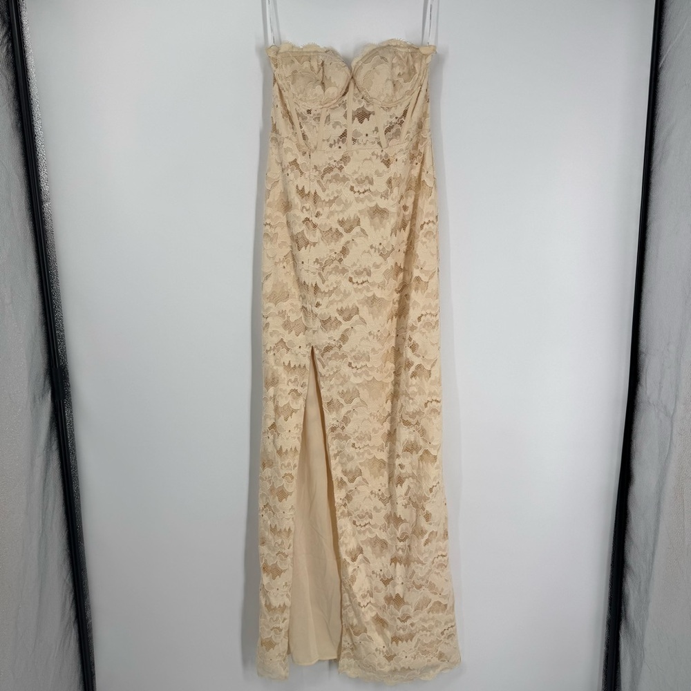 NWT Lovers + Friends FERRARO GOWN in Nude - Picture 3 of 13
